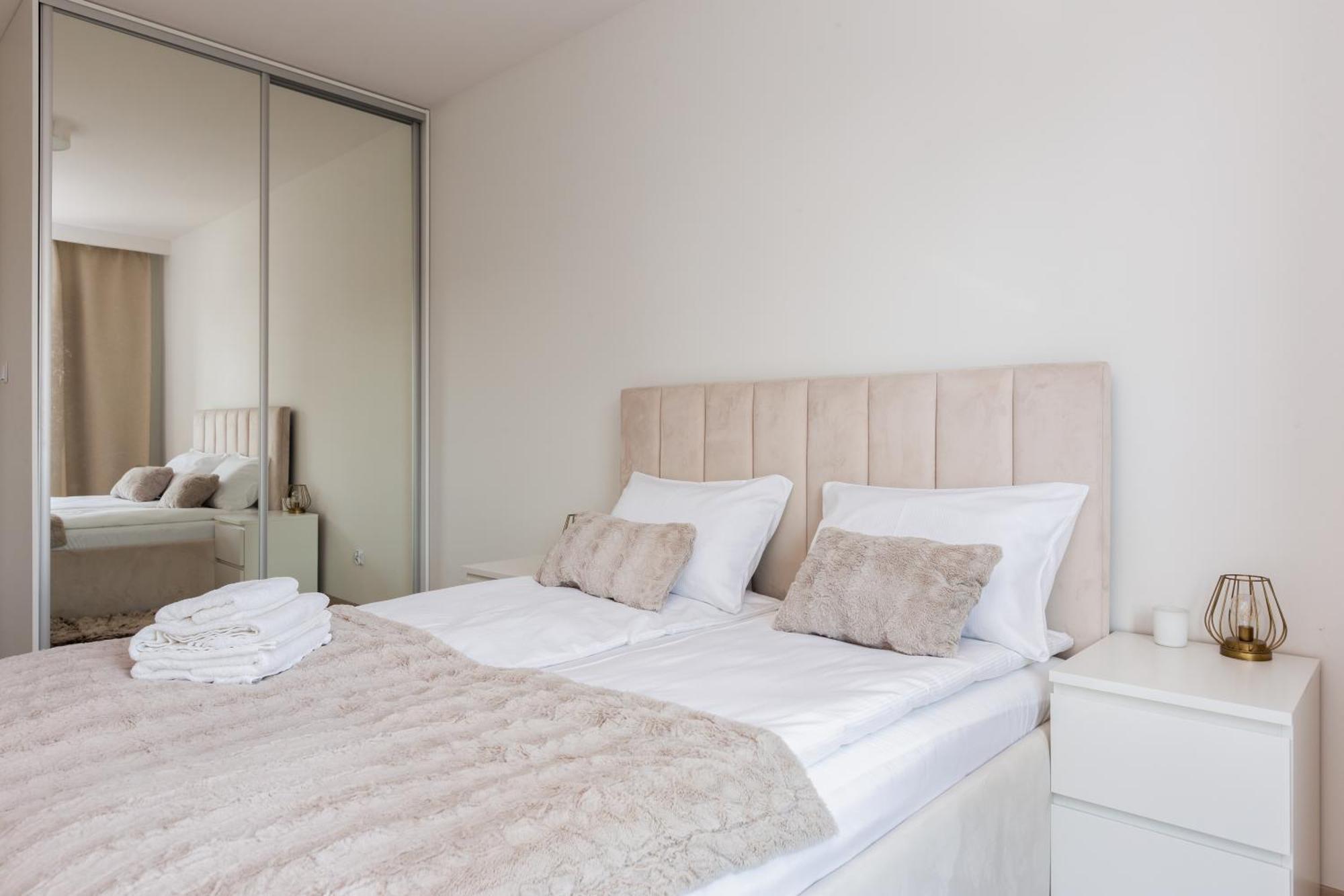 Walowa Chic Apartment 그단스크 외부 사진